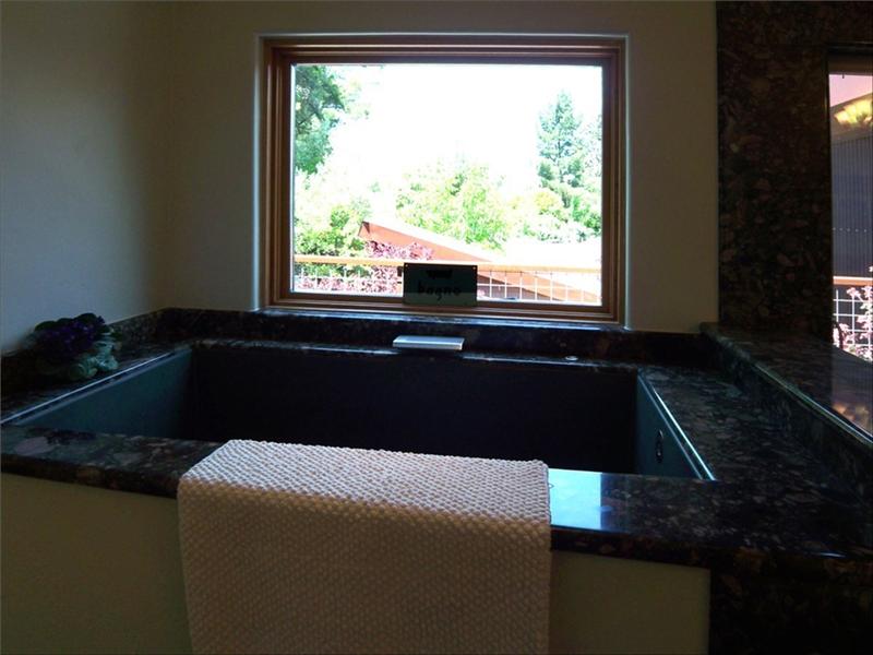 Master Suite Custom Design Soaking Tub