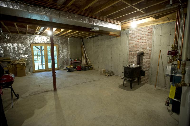 Property pictures of 168 Kent Rd, Warren, CT 06754, USA Warren, CT