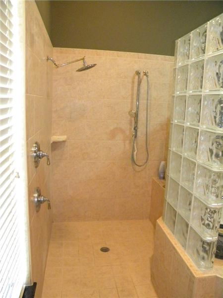 Walk in Glass Block Shower