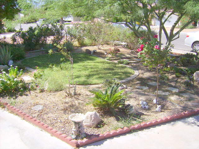 Attractive Front Landscape