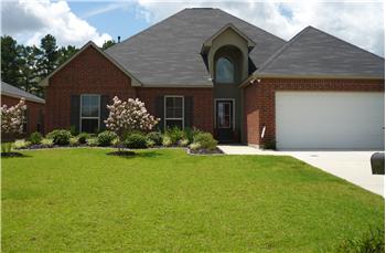 Primary listing photos for listing ID 214104