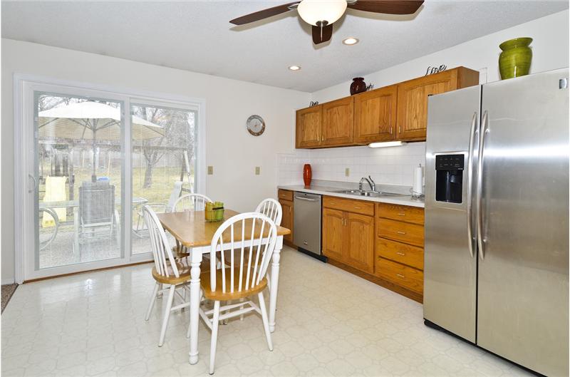 Big Eat in Kitchen