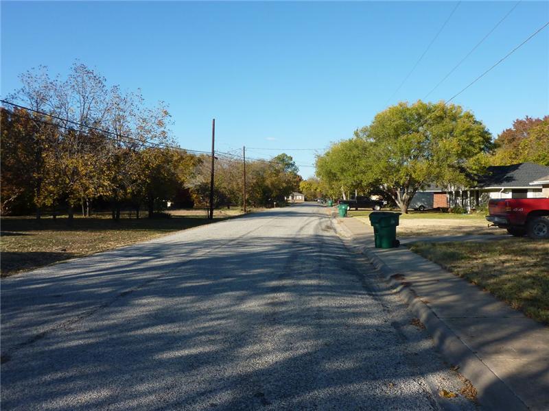 Pilot Point is a great town with lots of charm.