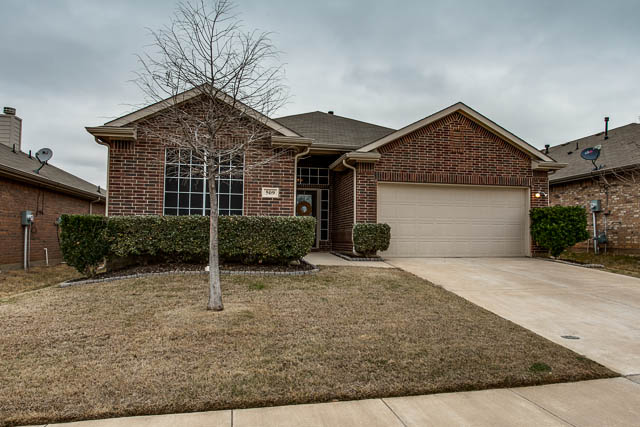 Do not miss this fabulous home in Lake Dallas