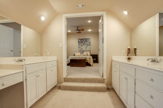 The huge master bathroom will impress you!