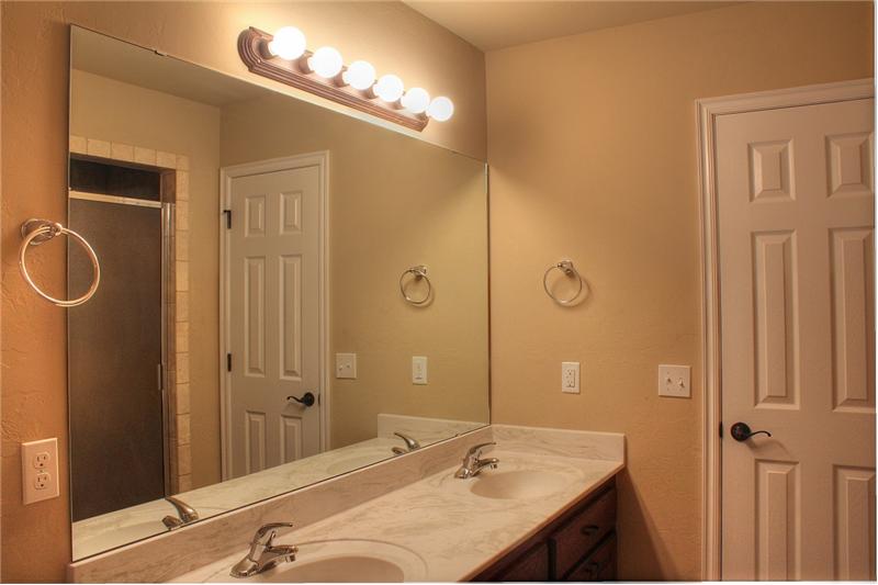 Master Bath/Spa with Australian Closet