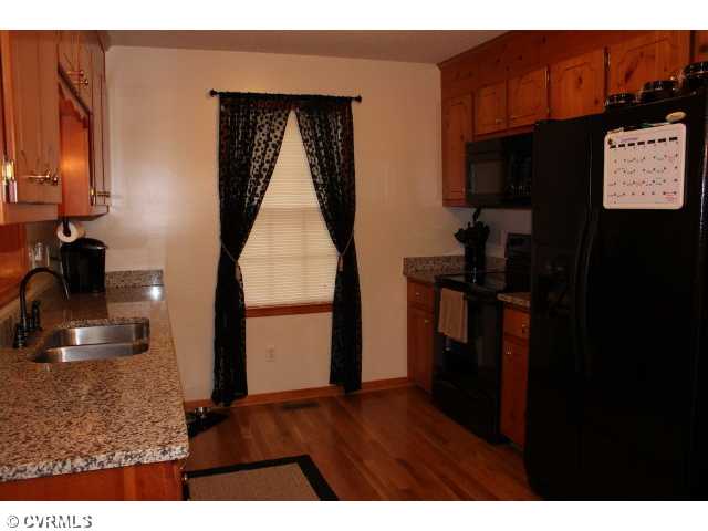 Kitchen 3