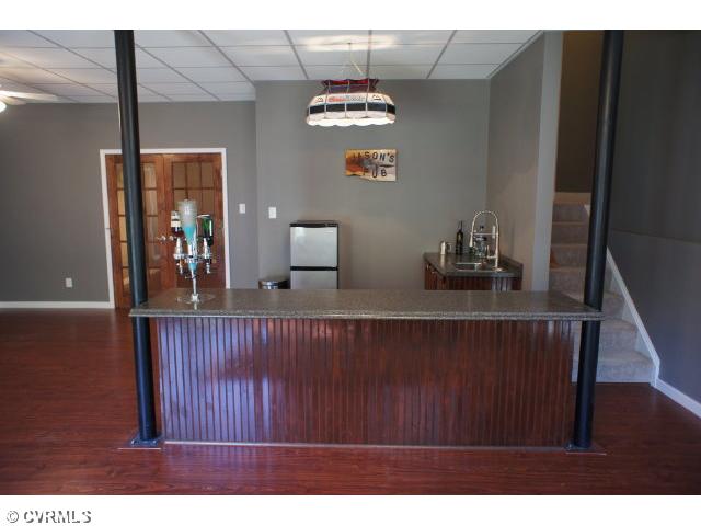 Basement-wet bar