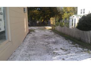 driveway to parking lot