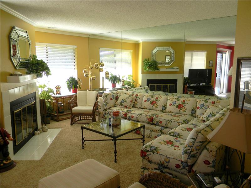 Inviting home!