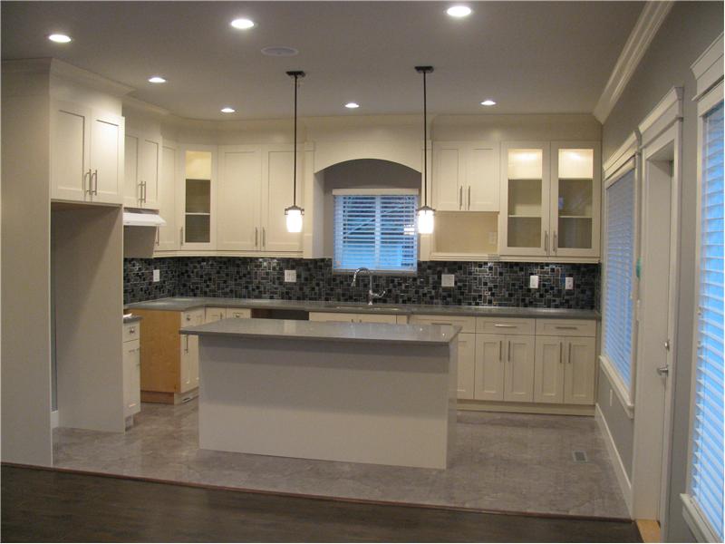 Bright Kitchen with Island