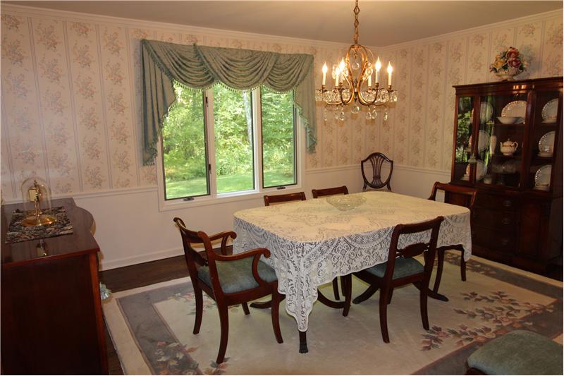Dining Room, Bridgewater CT