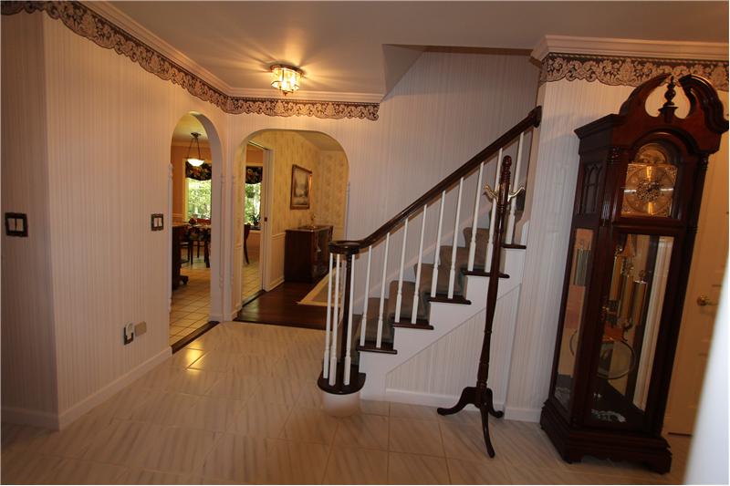 Foyer, Bridgewater CT