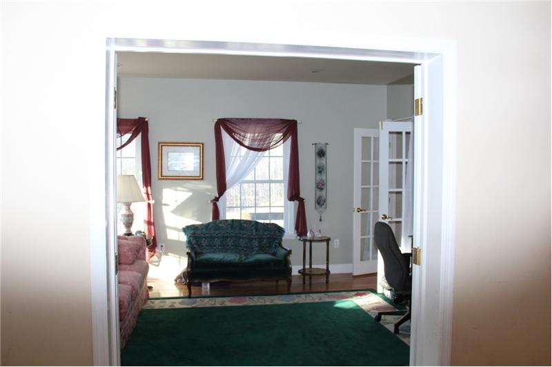 Living Room - 170 Taylor RD New Milford CT
