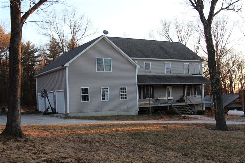Exterior Front - 170 Taylor RD New Milford