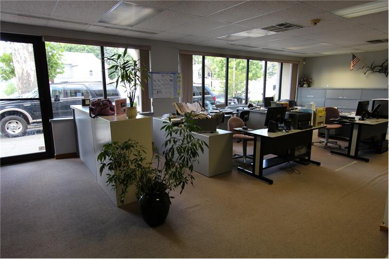 Office - 6 Coalpit Hill RD, Danbury CT  06810