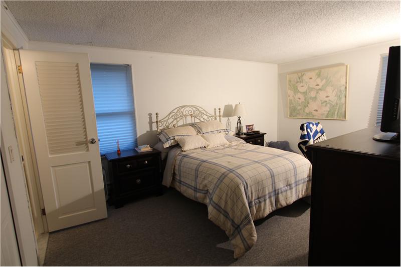 19 Titicus Mountain RD, New Fairfield CT 06812 - Master