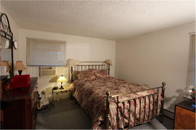 19 Titicus Mountain RD, New Fairfield CT 06812 - 2nd bedroom